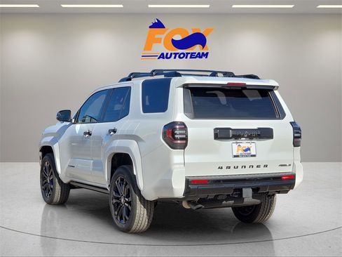 New 2026 Toyota 4Runner 4WD image 3