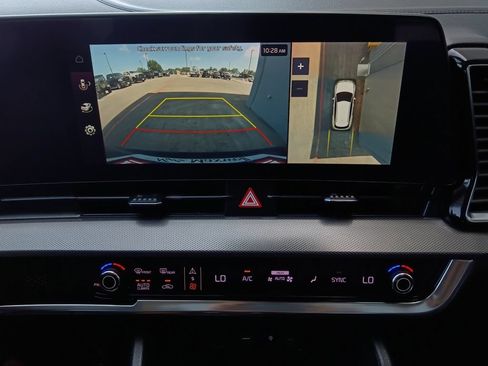 Used 2023 Kia Sportage SX FWD image 9