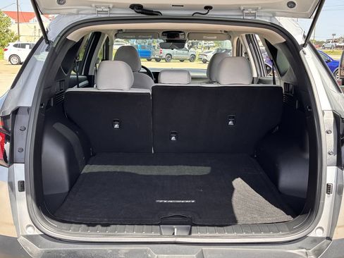 Used 2025 Hyundai Tucson SE FWD image 28