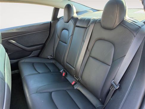 Used 2023 Tesla Model 3 Performance image 13