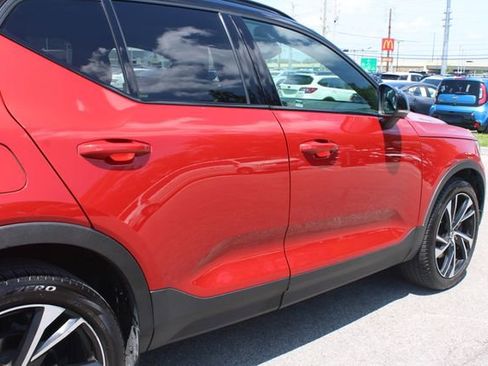 Used 2021 Volvo XC40 T5 R-Design w/ Advanced Package AWD/4WD image 48