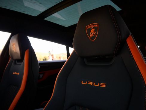 Used 2024 Lamborghini Urus S image 22