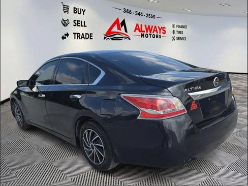 Used 2015 Nissan Altima 2.5 S w/ Power Driver Seat Package FWD image 5