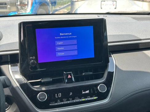 Used 2025 Toyota Corolla Cross AWD Hybrid image 19