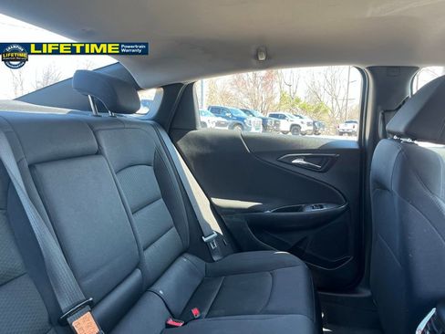 Used 2023 Chevrolet Malibu LT image 33