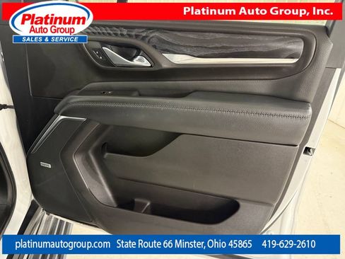 Used 2021 GMC Yukon Denali w/ Denali Premium Package AWD/4WD image 47
