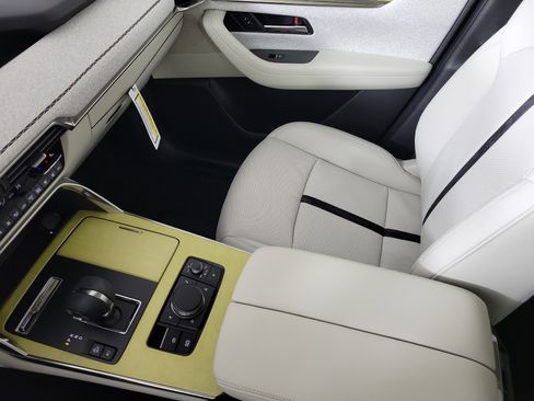 New 2026 MAZDA CX-90 3.3 Turbo S w/ Premium Plus image 25