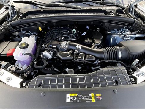 New 2025 Jeep Grand Cherokee Altitude AWD/4WD image 12