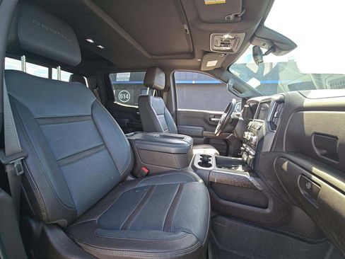Used 2019 GMC Sierra 1500 Denali w/ Denali Ultimate Package AWD/4WD image 6