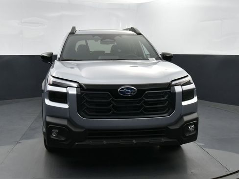 New 2026 Subaru Outback Touring image 3