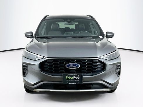 Used 2025 Ford Escape ST-Line Select AWD/4WD image 2