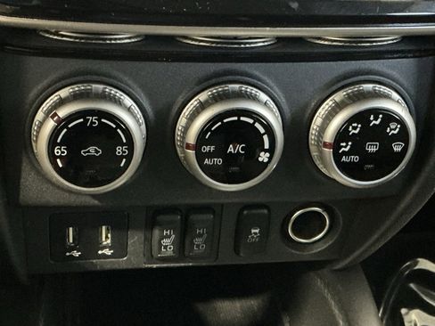 Used 2021 Mitsubishi Outlander Sport SE image 8