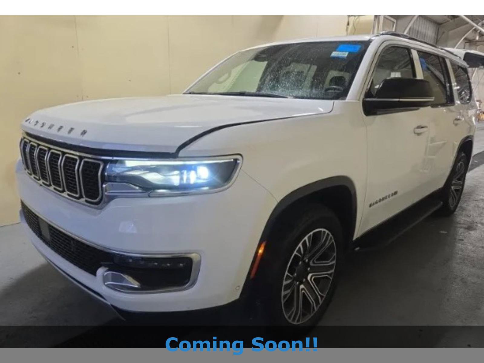 Used 2024 Jeep Wagoneer Series II w/ Flexible Seating Group RWD image 1