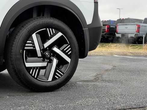 New 2026 Nissan Kicks SV w/ Cold Weather Package image 32