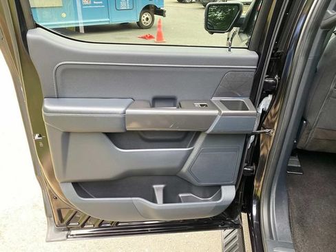 Used 2022 Ford F150 XLT w/ Equipment Group 302A High AWD/4WD image 9