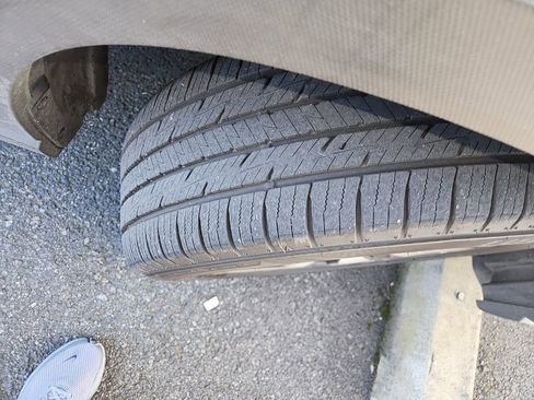 Used 2020 Subaru Forester Touring w/ Popular Package #2 image 9