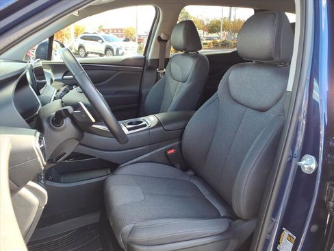 Used 2023 Hyundai Santa Fe SEL image 4