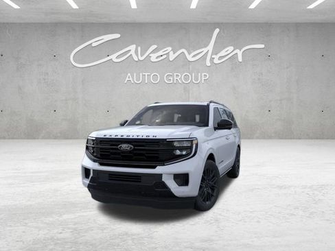 New 2026 Ford Expedition Platinum AWD/4WD image 2