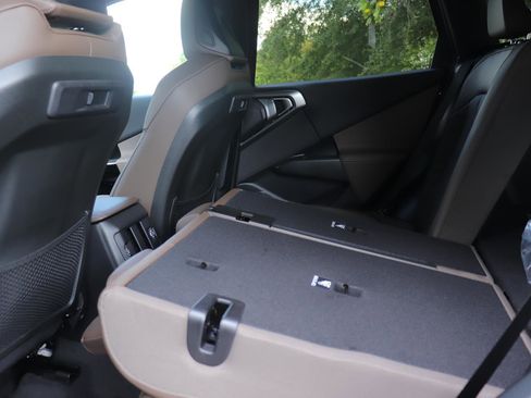 New 2026 BMW X3 xDrive30 w/ Premium Package image 12