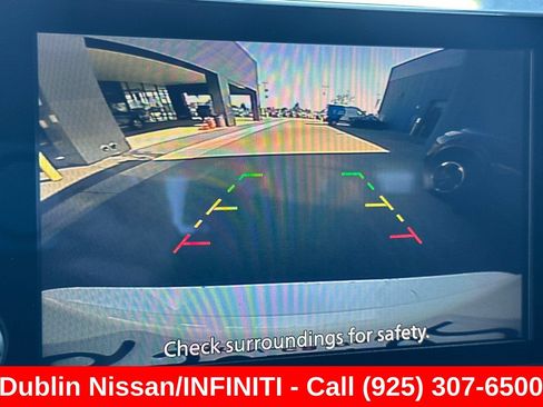 Used 2024 Nissan Rogue SV FWD image 27