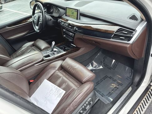 Used 2014 BMW X5 xDrive35d image 33