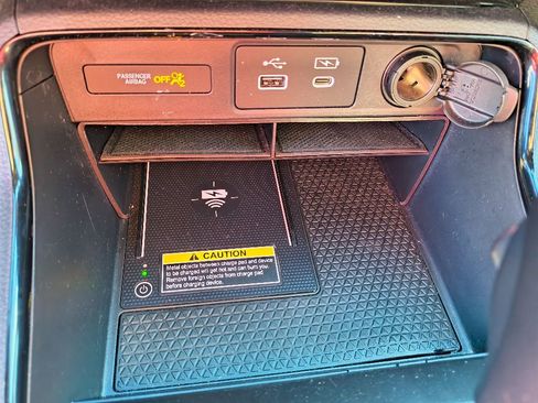 Used 2025 Honda CR-V Sport Touring image 23