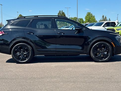 Certified 2025 Kia Sportage X-Line AWD/4WD image 3