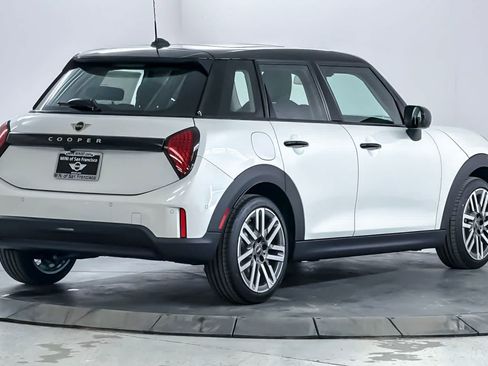 New 2026 MINI Cooper 4-Door Hardtop FWD image 2