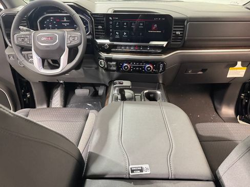 New 2026 GMC Sierra 1500 Elevation AWD/4WD image 13