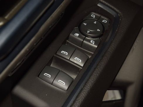 Used 2024 GMC Sierra 1500 Denali AWD/4WD image 47
