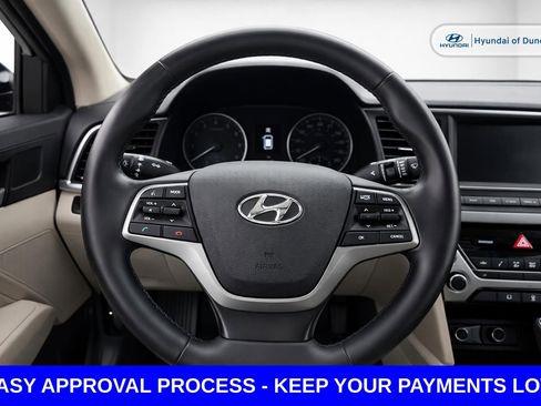 Used 2017 Hyundai Elantra Value Edition FWD image 11