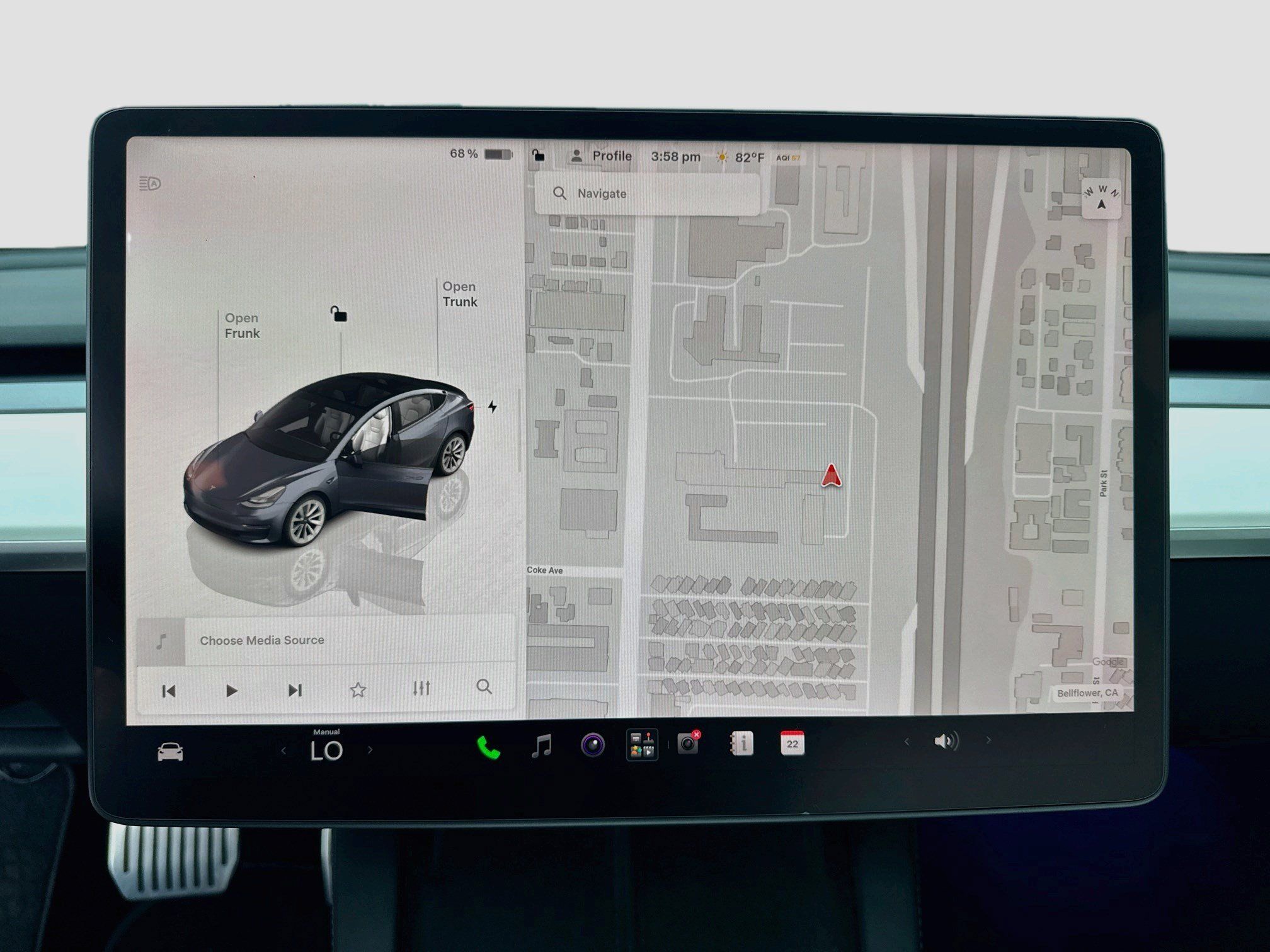 Used 2022 Tesla Model 3 Long Range AWD/4WD image 9