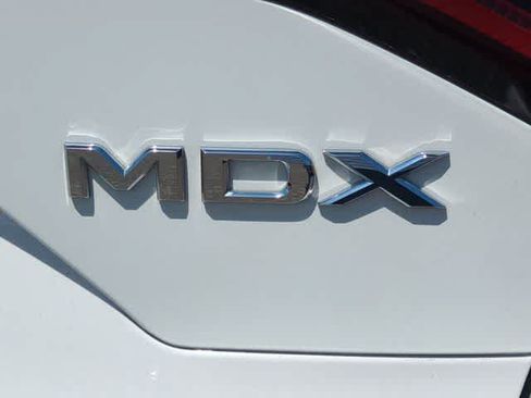 Certified 2025 Acura MDX FWD w/ Technology Package image 13