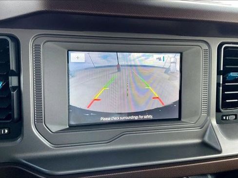 Used 2023 Ford Bronco Outer Banks image 26