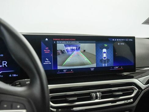 Used 2023 BMW i4 eDrive35 RWD image 20