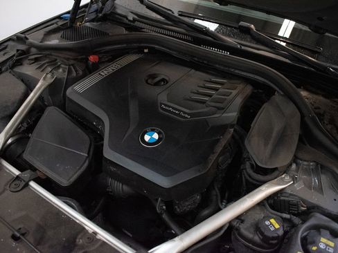 Used 2022 BMW 530i xDrive w/ Premium Package AWD/4WD image 10