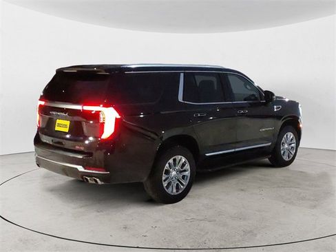 Used 2025 GMC Yukon Denali image 5