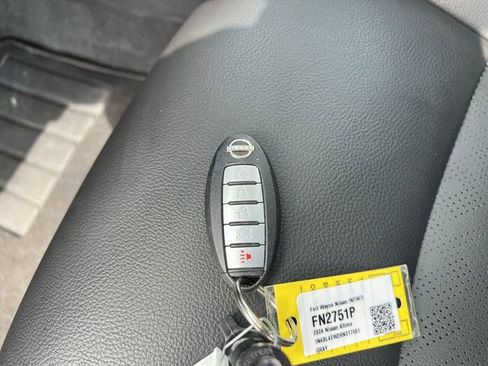 Certified 2024 Nissan Altima 2.5 SL image 30