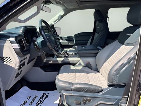 Used 2022 Ford F150 Limited image 7