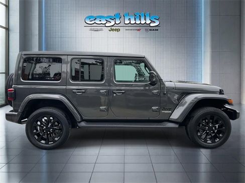 Certified 2021 Jeep Wrangler Unlimited Sahara image 4