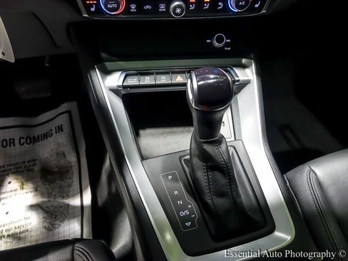 Used 2022 Audi Q3 2.0T Premium image 22