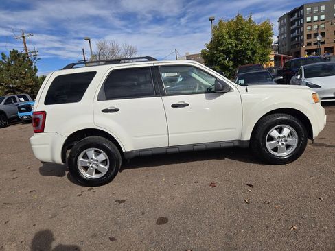 Used 2009 Ford Escape XLT image 11