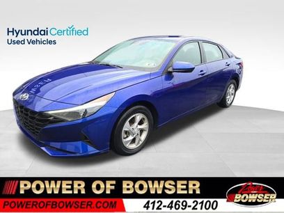 Used 2023 Hyundai Elantra SE w/ Cargo Package