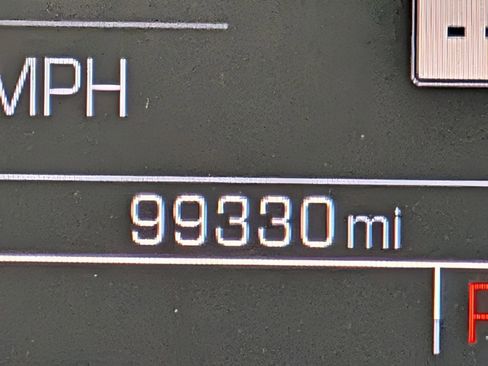 Used 2018 Chevrolet Silverado 2500 LTZ image 17