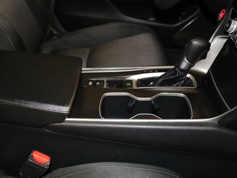 Used 2019 Honda Accord LX image 34