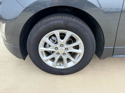 Used 2021 Chevrolet Equinox LT FWD image 28