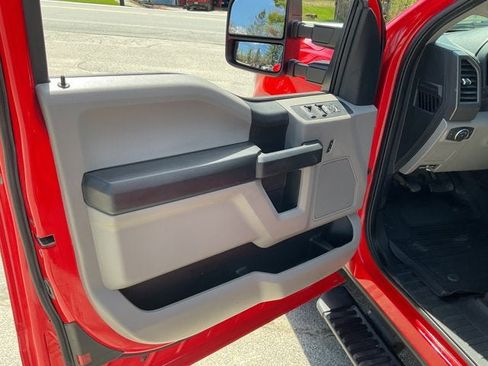 Used 2020 Ford F250 XL w/ Power Equipment Group AWD/4WD image 13