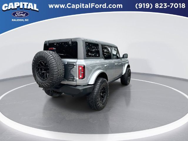 Used 2023 Ford Bronco Outer Banks AWD/4WD image 8