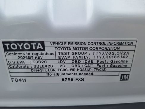 Used 2026 Toyota Camry SE FWD image 19