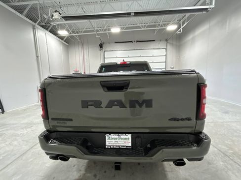 New 2026 RAM 1500 Big Horn AWD/4WD image 7